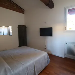 Immerso Tra Le Mura Bolognesi Bologna